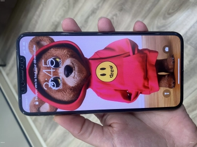 iPhone 11 Pro Max iPhone 11 Pro Max