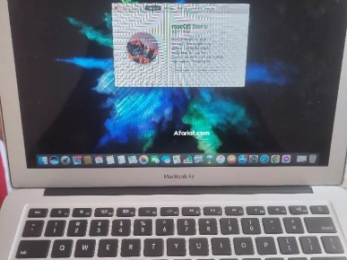 Macbook Air 13 inch 2017 I5 comme neuf