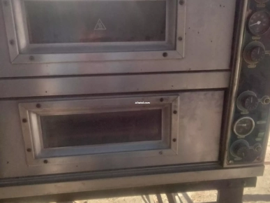 Vente four electrique 12 pizzas en tres bon etat Vente four electrique 12 pizzas en tres bon etat