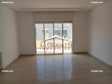 Appartement S+2 avec terrasse à Ain Zaghouan MAL1108