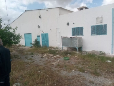 Usine à Grombalia+Terrain