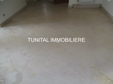 La marsa ville pas loin de l'agora A louer appartement semi meubl