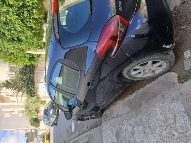 A vendre peugeot 208 bon occassion