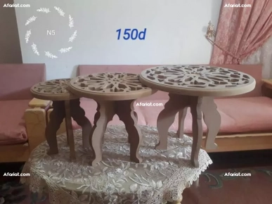 3 tables en bois (série) 3 tables en bois (série)