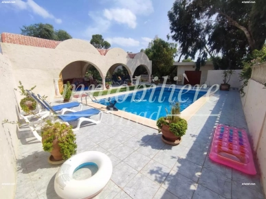 Villa S+3 dans les vergers de Hammamet Villa S+3 dans les vergers de Hammamet