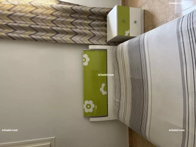 Chambre complète (Lit + Bureau + Armoire + Table de nuit)