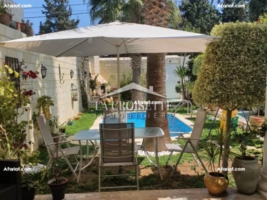 Villa S+4 avec piscine à La Soukra MVL0765