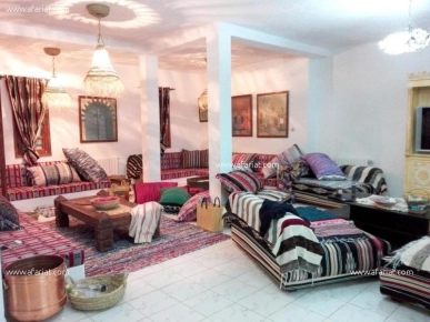 Villa PLAZA(Réf: L896)