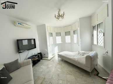 Villa 600 M2 à Ezzahra