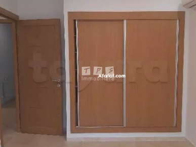 APPARTEMENT ZAYNEB (Réf: V2657)
