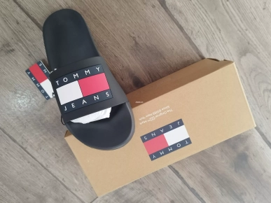 Tommy Jeans Flag Pool Ess