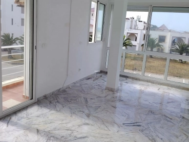 A Louer Grand S+1 + Balcon + Parking Gammarth
