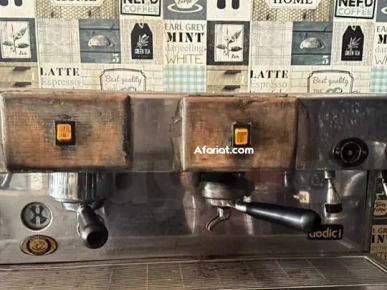 Machine a cafe + 6 chicha occasion Machine a cafe + 6 chicha occasion