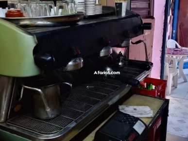 مكينة قهوة 3 قروب غاز وضوء نضيف برشا