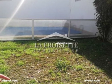 Rez-de-chaussée de villa meublé S+3 avec jardin MRCL0002