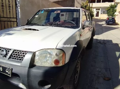 nissan d22 très bonne etat nissan d22 très bonne etat