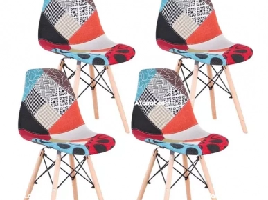 chaise patchwork multicolore claire pieds noirs