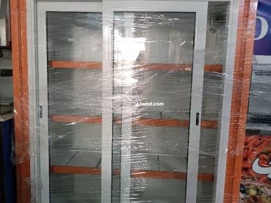 mural réfrigérées sur mesure Dimensions 150/200 mural réfrigérées sur mesure Dimensions 150/200