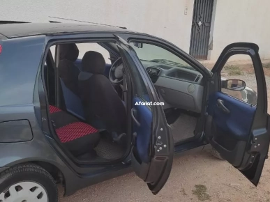 a vendre Fiat Punto II Typ 188 Premier Main a Sfax Ville