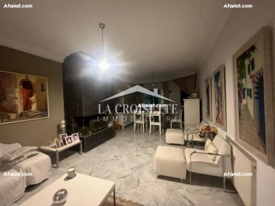 Triplex S+4 avec jardin à La Marsa MTRV0051