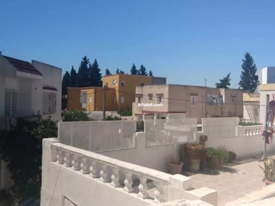 Étage de villa meublé à louer Étage de villa meublé à louer