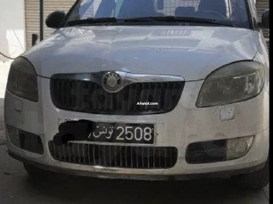 Skoda berline 6CV