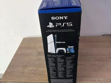 PlayStation 5 slim Digital cacheté