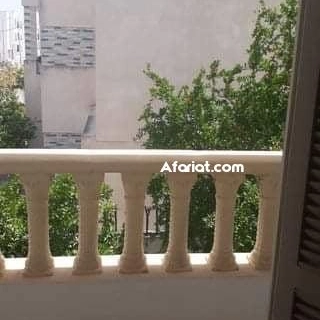 EN VENTE UNE VILLA DE 3 ETAGES SITUE A SOUKRA DAR FADHAL