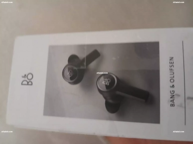Bang and Olufssen Earpods (original)