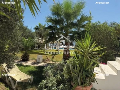 une Coquette maison à la location annuelle