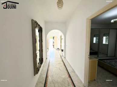 Villa 600 M2 à Ezzahra