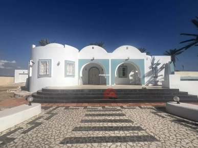 VILLA AVEC GRAND TERRAIN MIDOUN DJERBA