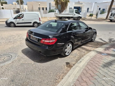 Mercedes-Benz Classe E350 pack AMG 2011