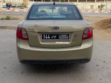 kia rio 2010