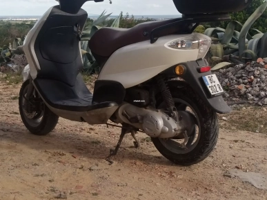 Piaggio fly 50 a vendre a cause de voyage