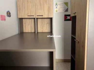 « un bureau en très bon état