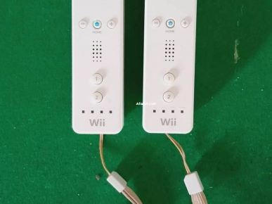 Nintendo Wii état propre avec 6 jeux et tout les accessoires