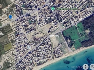 Terrain constructible R+2 à vendre – Route Nabeul-Hammamet (Km 3)