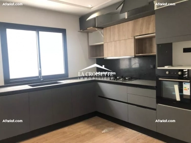 Appartement S+3 à Ain Zaghouan Nord  MAL0966