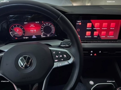 Golf 8 en excellent état
