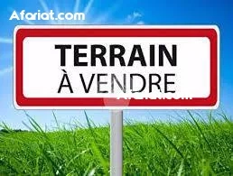 terrain à chotrana1,10 m de la route principale terrain à chotrana1,10 m de la route principale