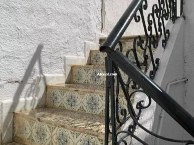 À Louer – Maison S+3 avec grande terrasse à wardia 6, tunis