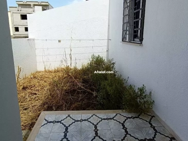 A vendre une maison indépendante au centre El Hawaria