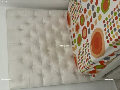 je mets en vente un lit