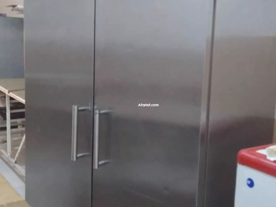 Armoire Frigo négative 2 portes prix :3500 Armoire Frigo négative 2 portes prix :3500