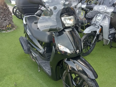 Peugeot Tweet 125 cc