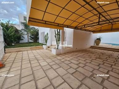 BELLE VILLA ZONE THEATRE