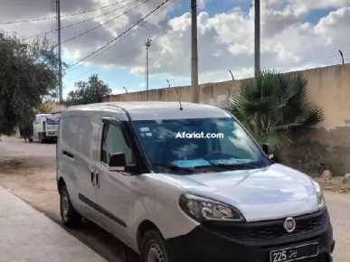 fiat Doblo maxi très propre