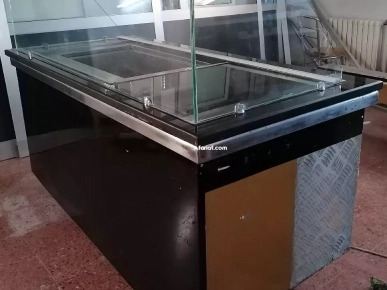 Vitrine Électrique