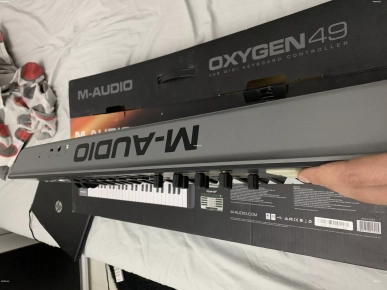 Clavier midi M-audio oxygen 49
